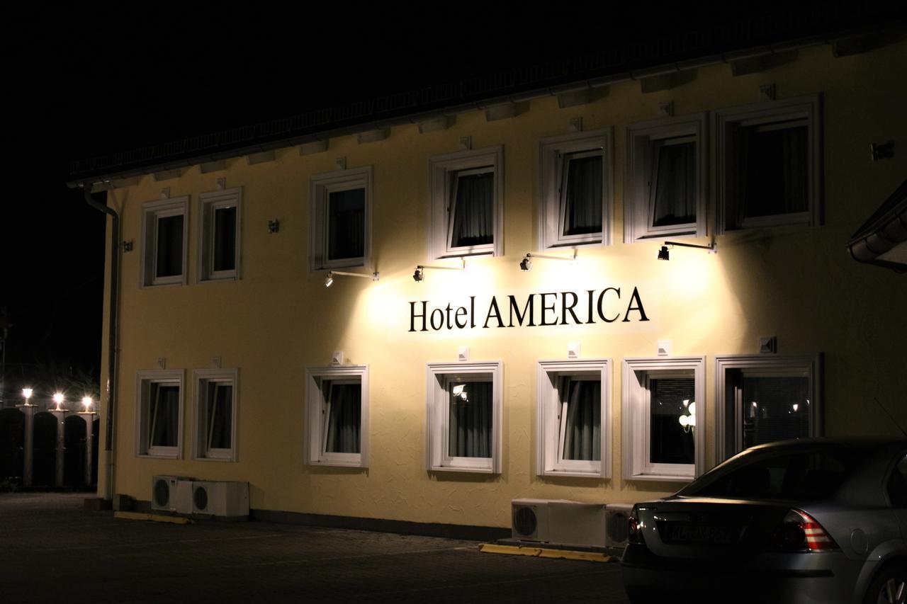 Hotel America Ramstein-Miesenbach Zewnętrze zdjęcie